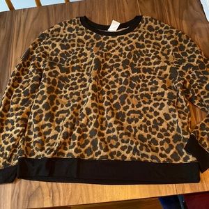 Leopard Sweatshirt